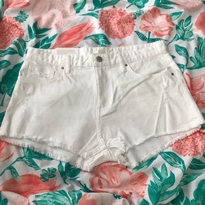 white jean shorts